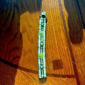 Jjill beautiful bracelet. Only worn twice because it’s too big for my wrist.